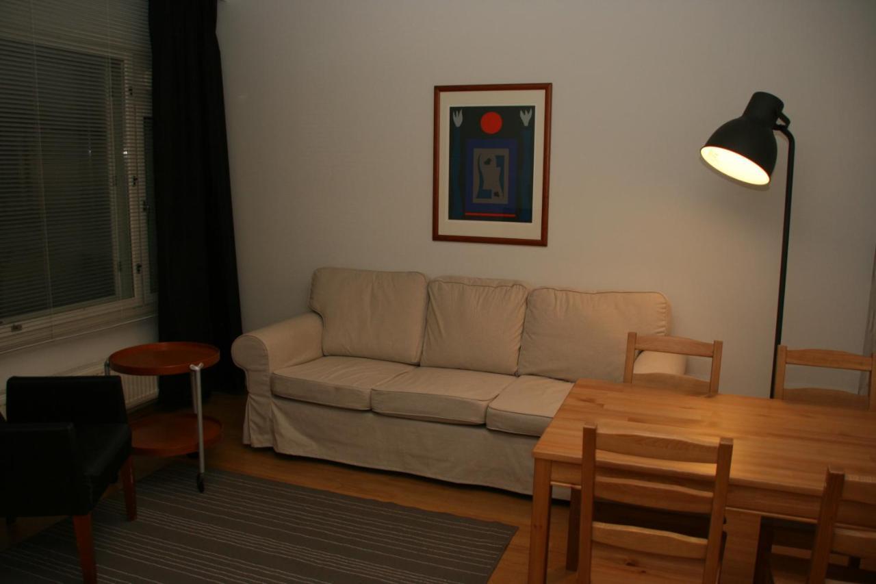 City Apartments Turku - 1 Bedroom Apartment With Private Sauna 객실 사진